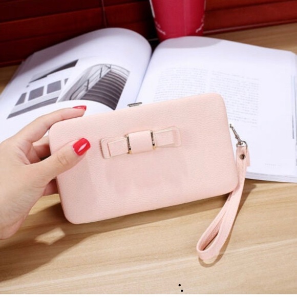 💗🛍LAST ONE.!!NWTpink wallet/phoneholder/clutch - Picture 2 of 7